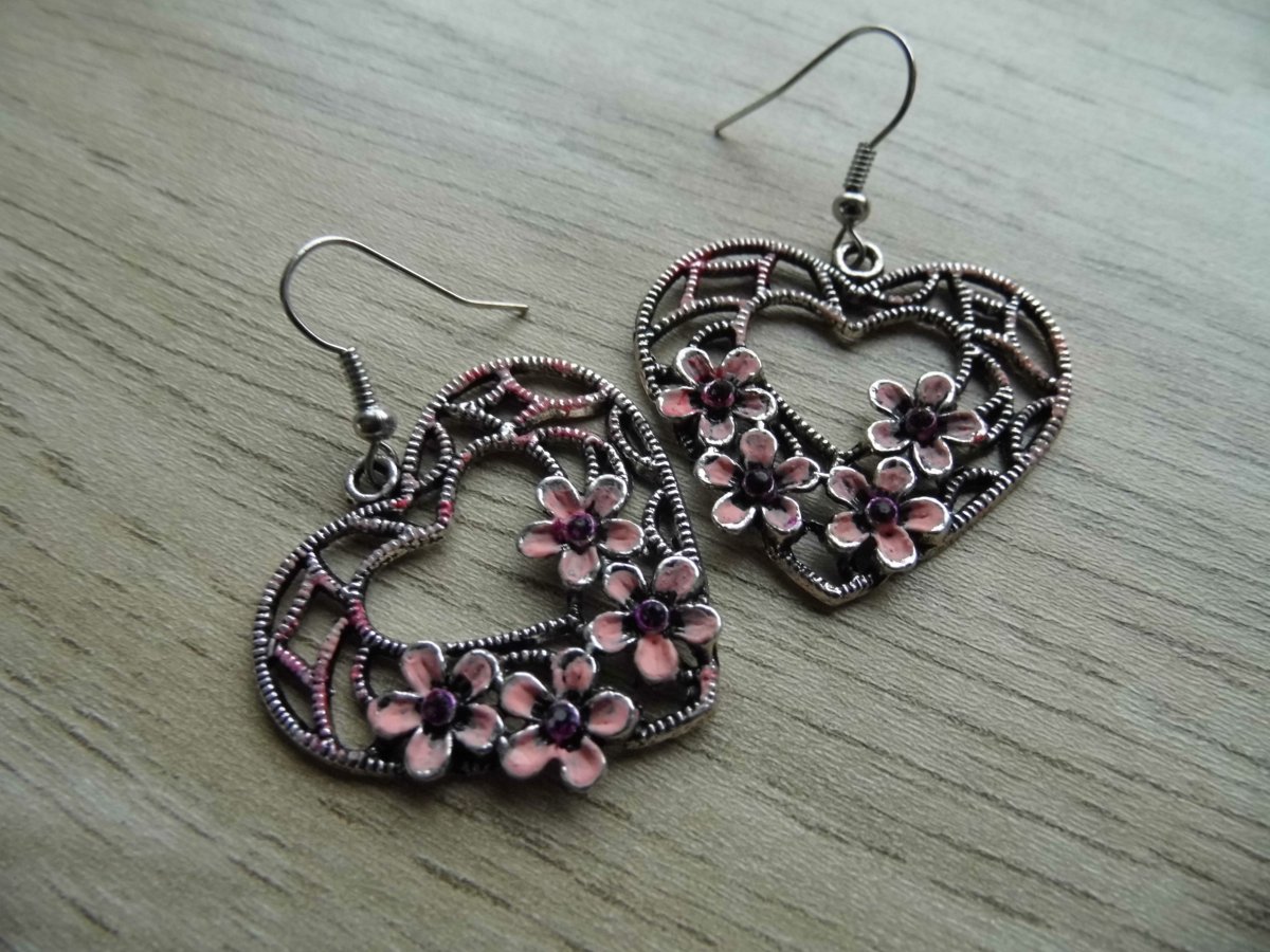 náušnice srdce na dlani / 2 variANTY/