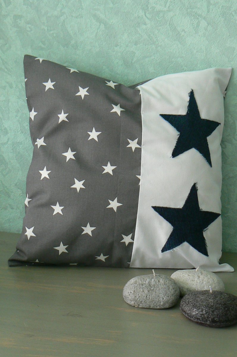 Polštář se dvěma riflovými hvězdami