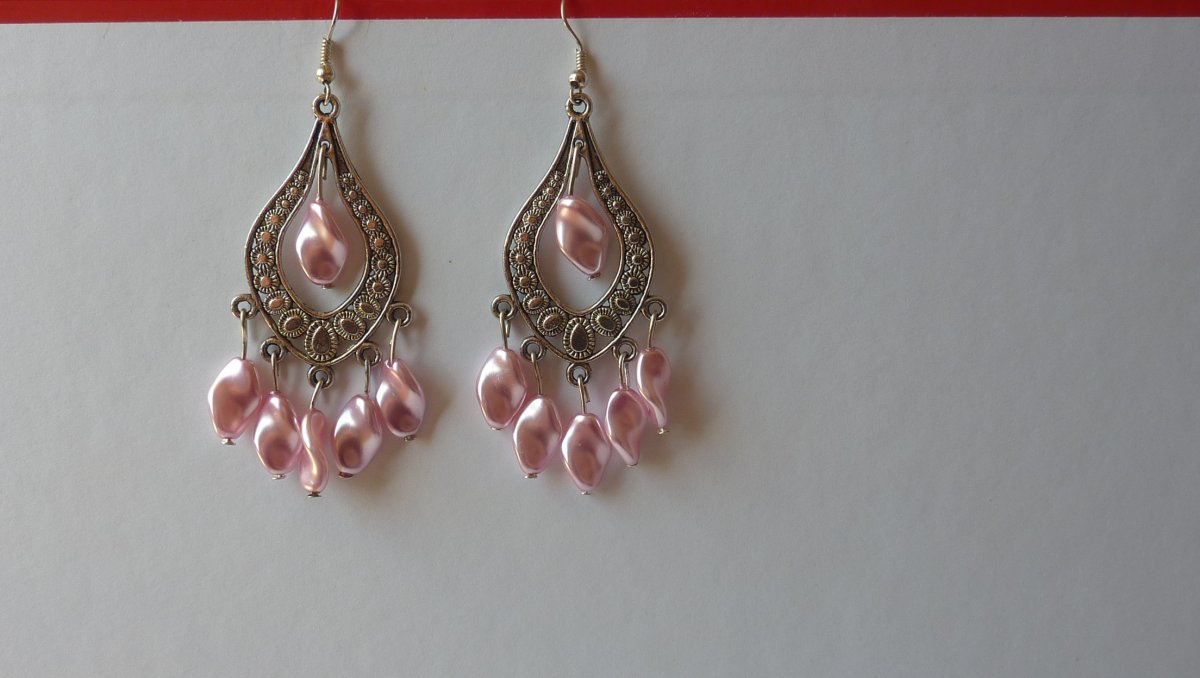 Náušnice s růžovou 