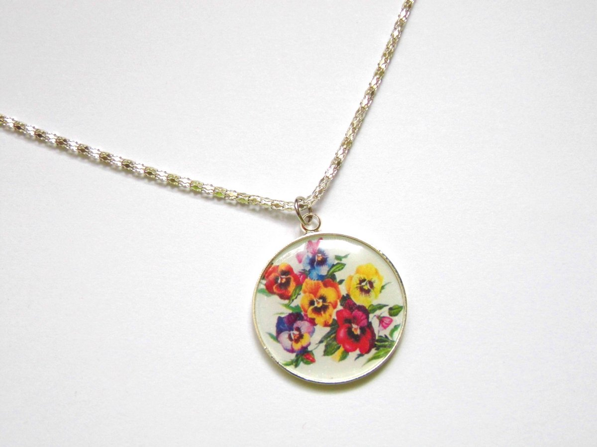 Přívěsek - macešky