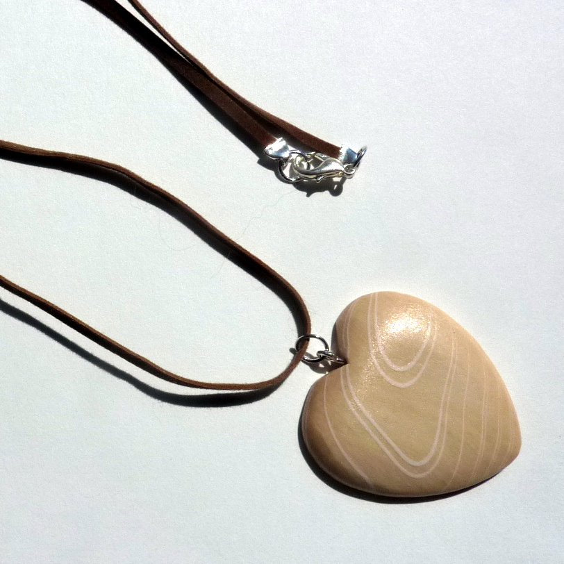 Dřevěné srdíčko