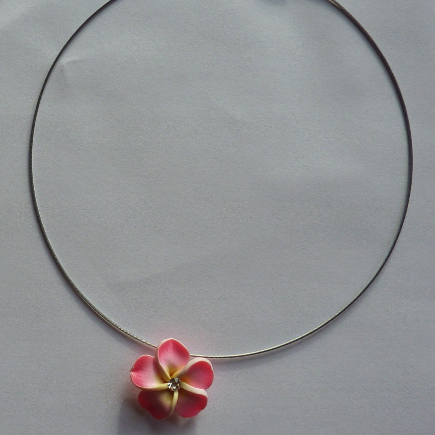 Náhrdelník - fimo kytička