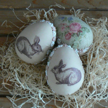 Velikonoční vajíčko s králíčkem