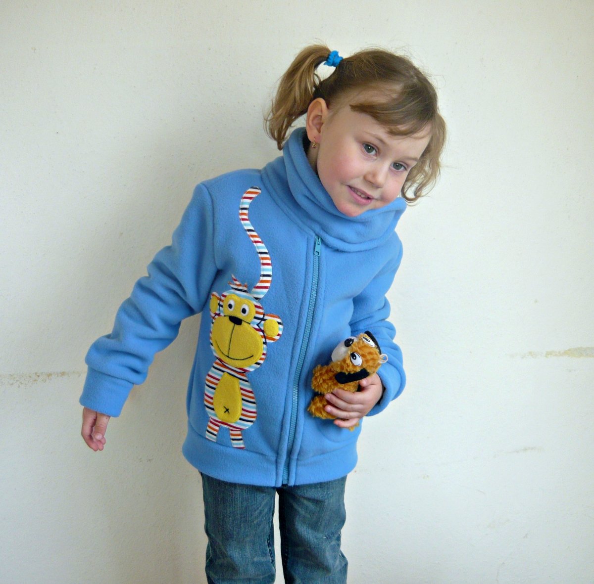 Extra hřejivá mikinka s opičkou.. ...