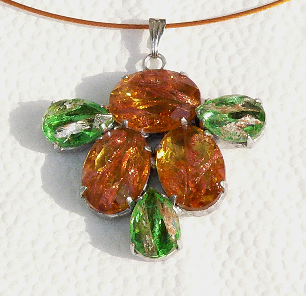 medový náhrdelník