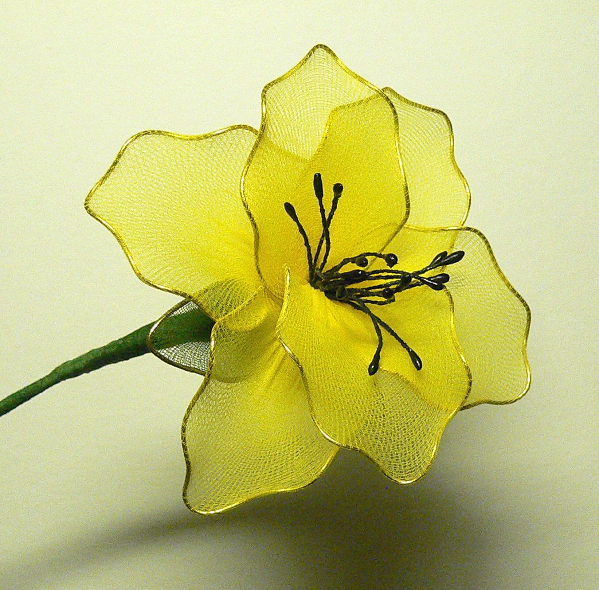 lilie - nylonový květ