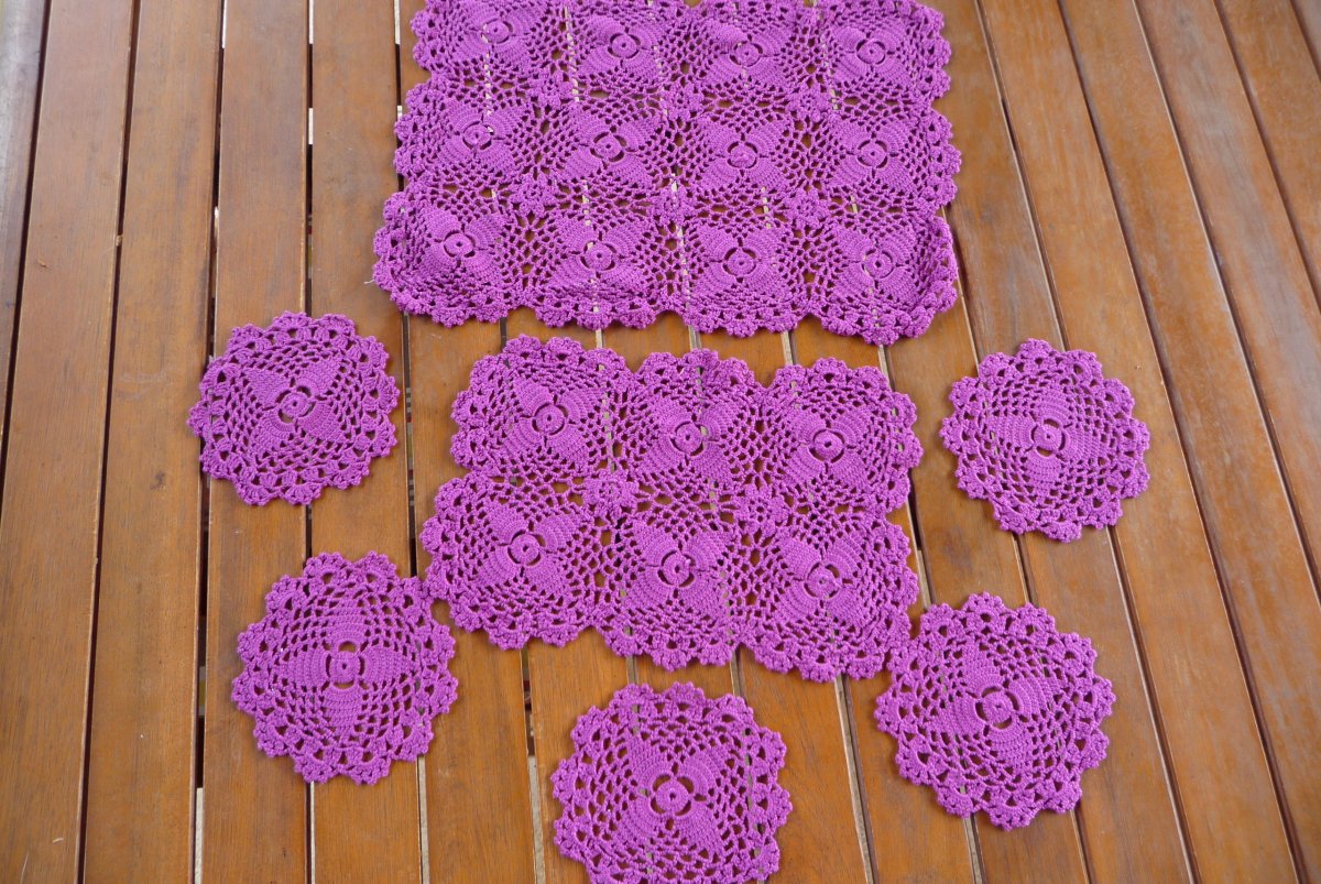 Sada háčkovaných deček