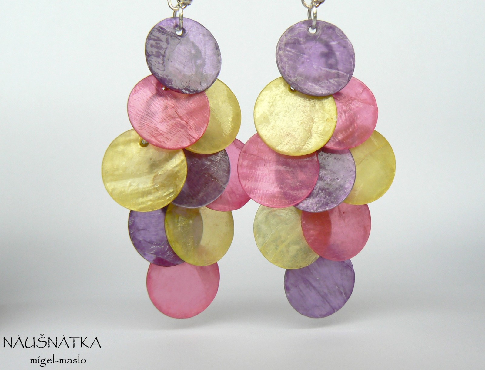 barevná paráda - perleťové penízky 