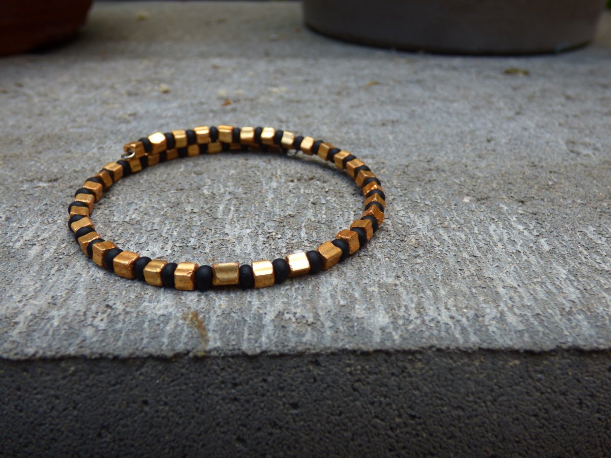 ... jemnost ... náramek 001