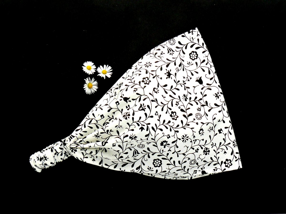 Látková čelenka, šátek - chvilka pro pamětníky