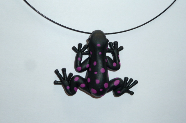 Pralesnička  purpurová