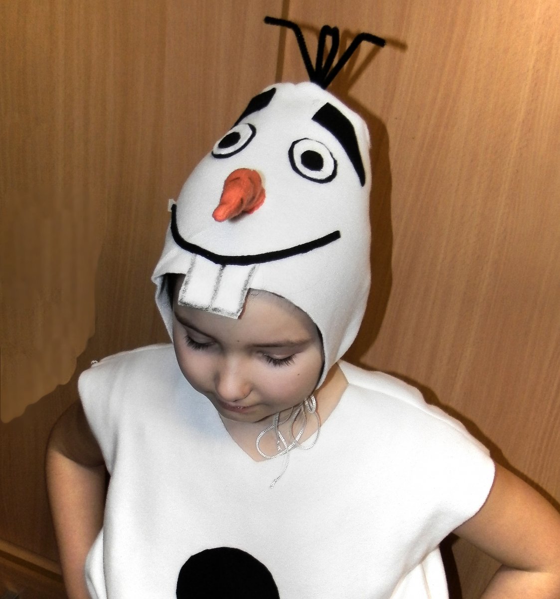 maska OLAFA sněhulák, čepice 