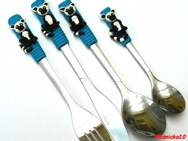 Příbor pro dospělé  - lemur