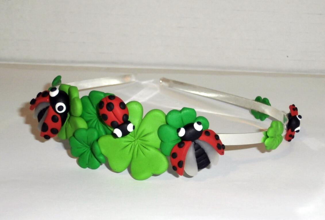 Dívčí čelenka s beruškami