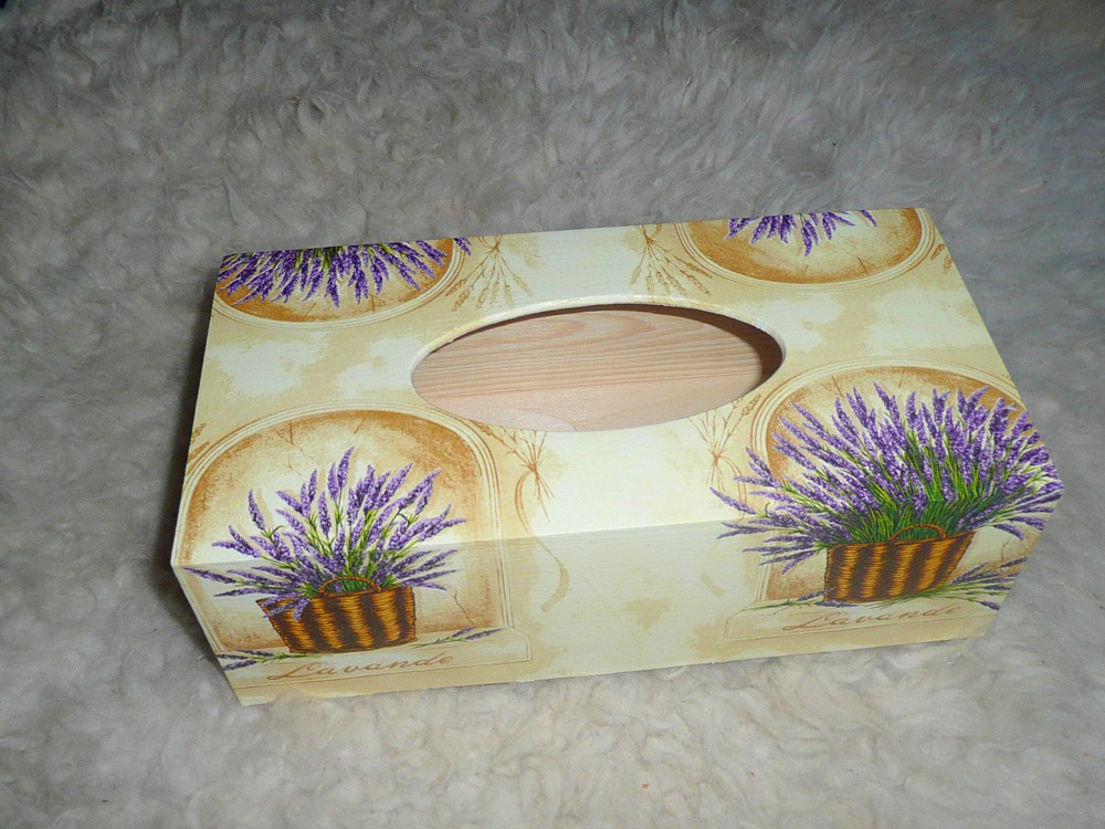 krabička na kapesníky levandule v košíku