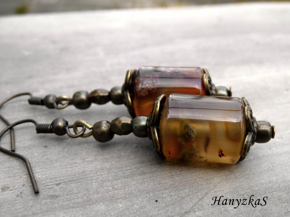 Náušnice: Achát na stopce