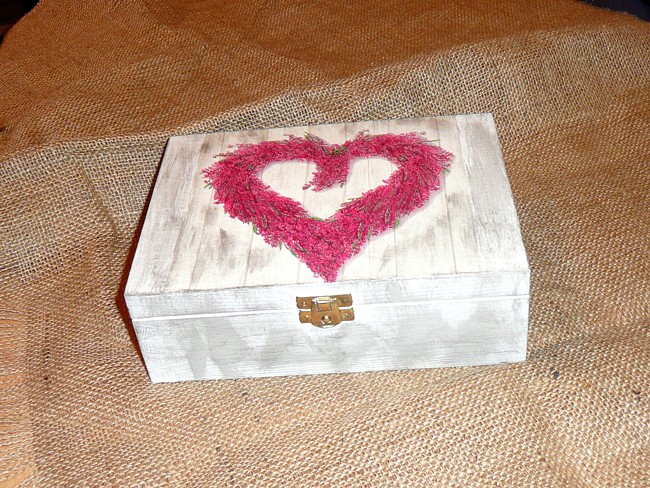 Krabička na čaj - 6 přihrádek - srdíčko