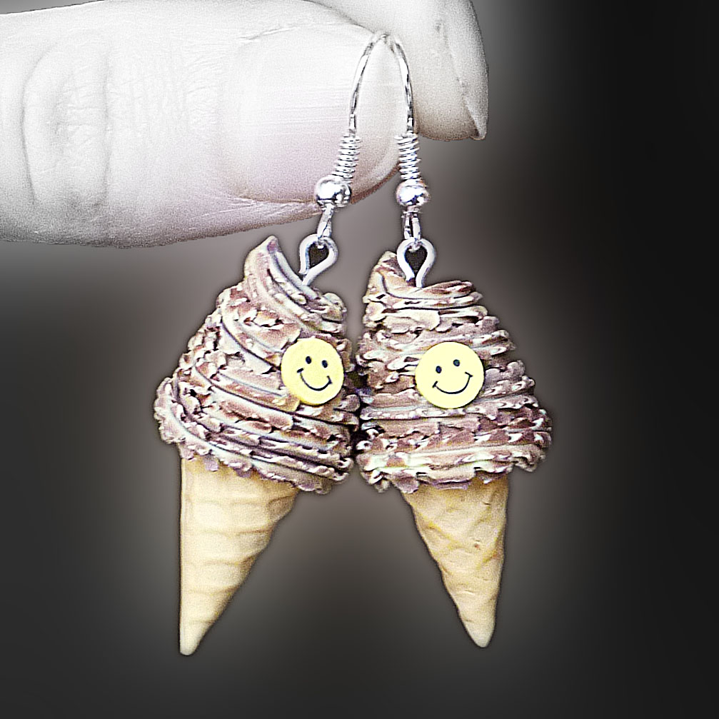 Vanilkovo-čokoládové zmrzliny se smajlíky