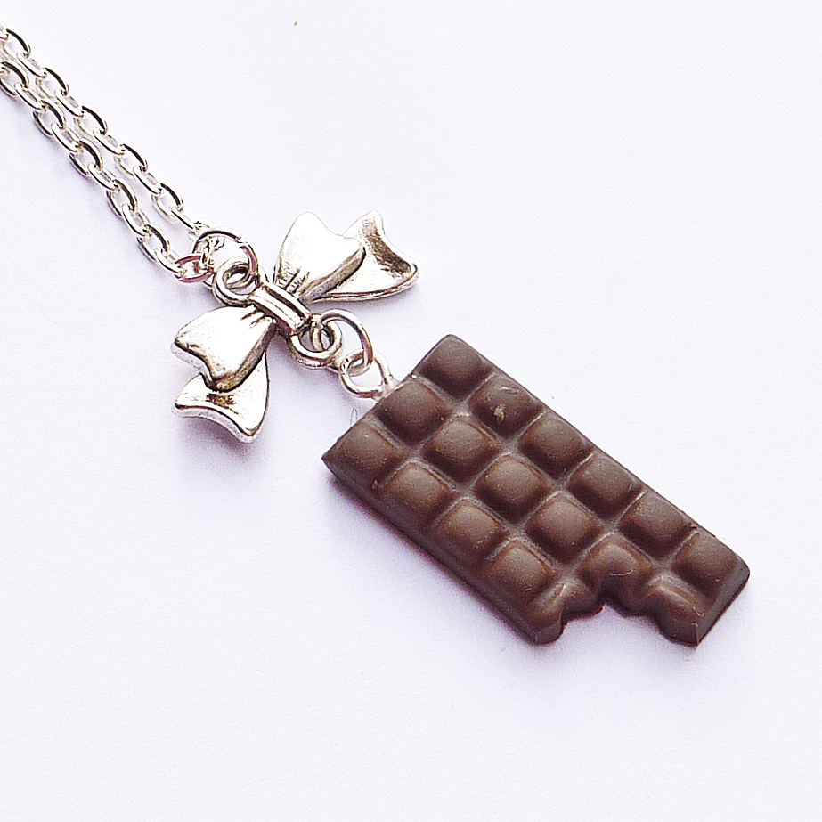 čokoláda s mašličkou