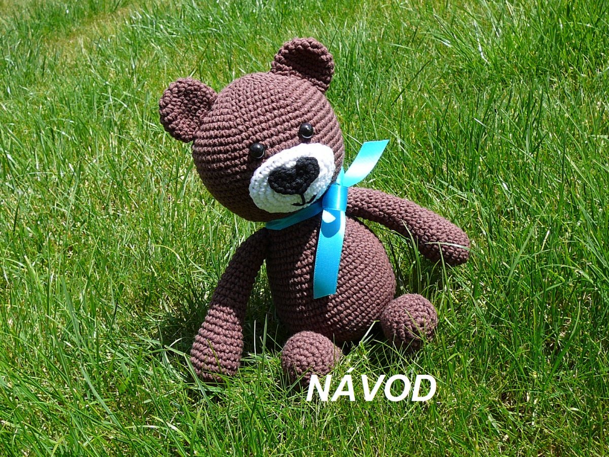 Háčkovaný medvídek  hnědý  - NÁVOD