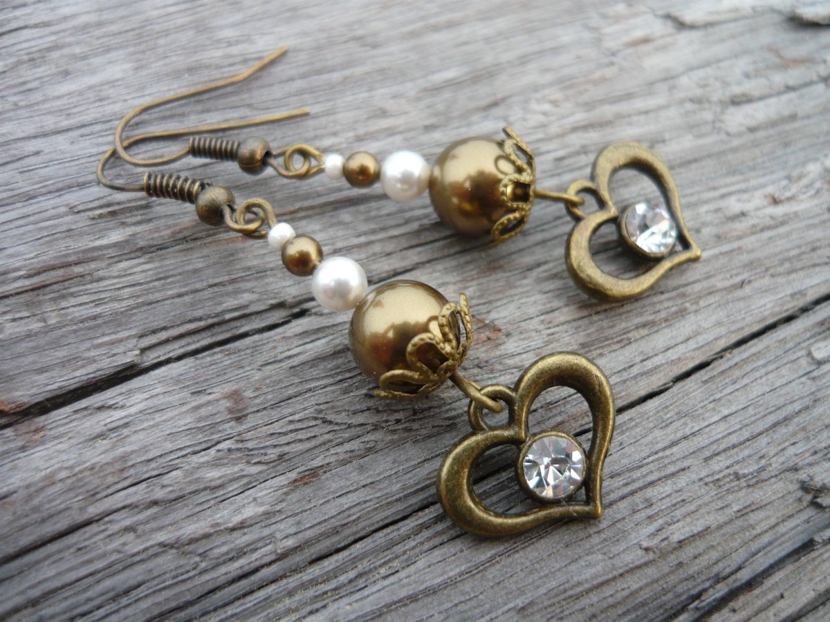 Náušnice Antique brass pearl 