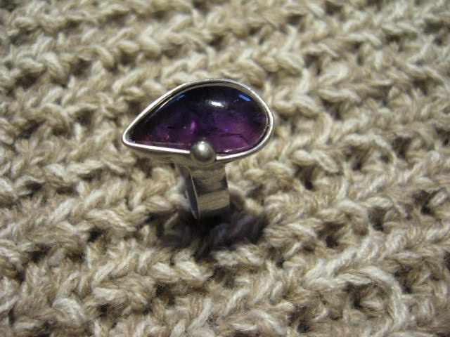 Ametystová kapka - prsten s ametystem