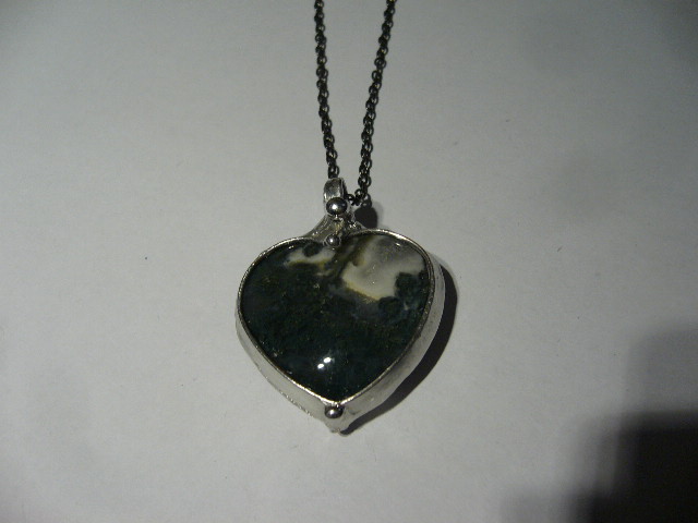 Srdce královny lesa - srdce z mechového achátu