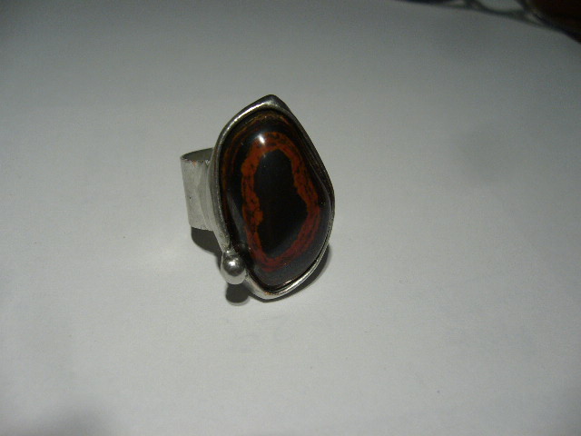 Čarovný amulet - prsten s mugglestone