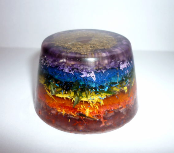 Čakrový orgonit s karneolem pro harmonizaci čaker