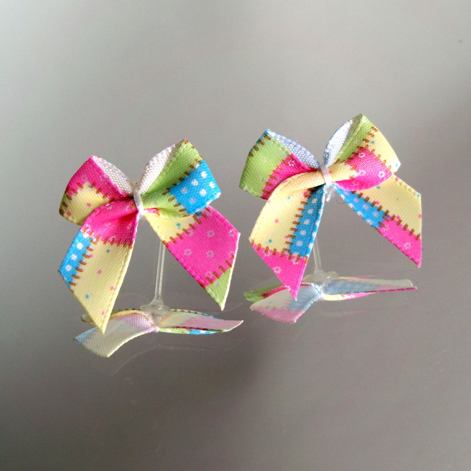 Veselé mašličky - náušnice P1