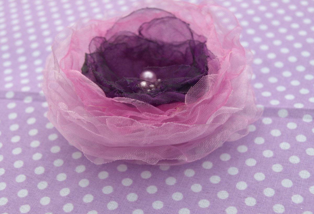 Květinová brož  malá