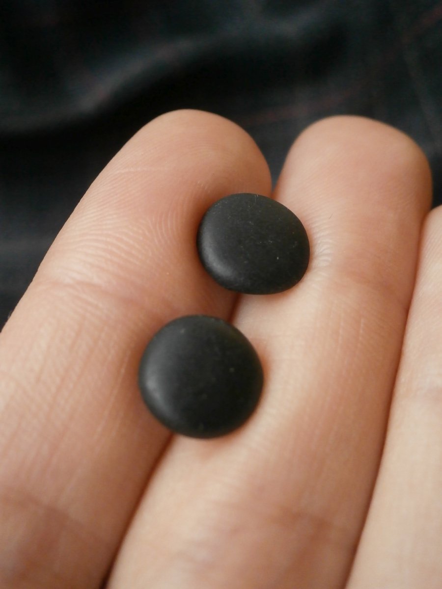 Náušnice černé bodovky