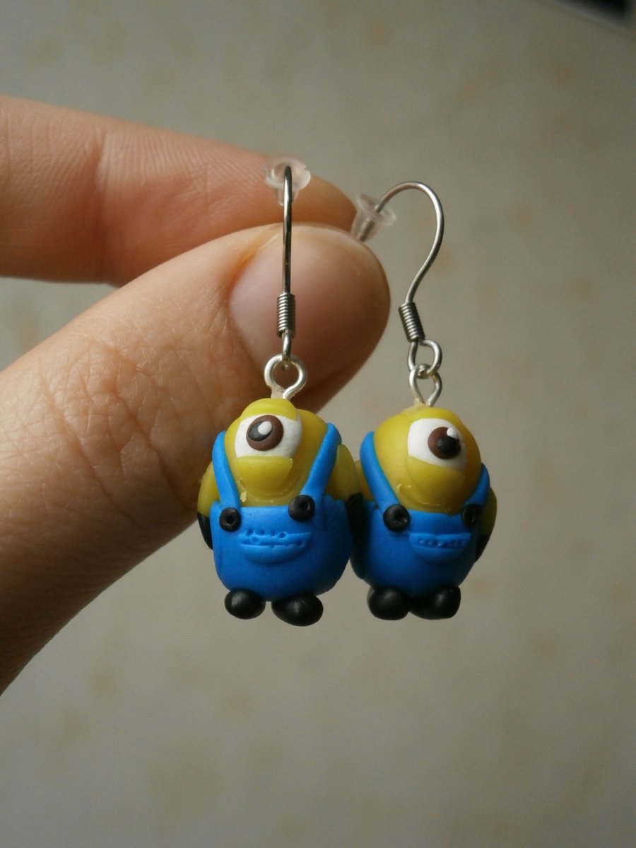 Náušnice Mimoni – i pro alergiky