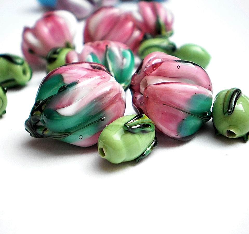 Vinutá skleněná perla 