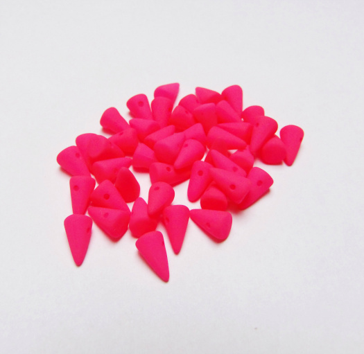 Neonové spiky - 5x8mm - 10 kusů