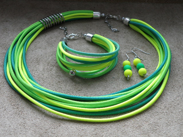 Neonková souprava s nerezem