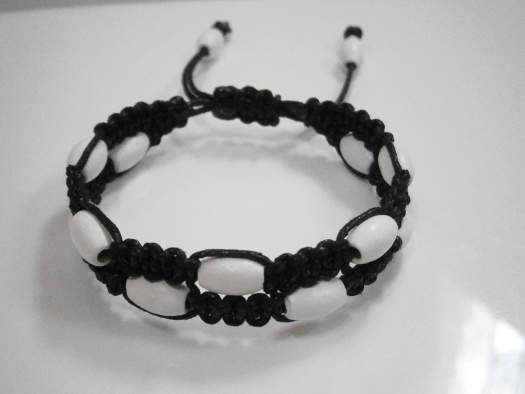 Náramek Shamballa dvojřadý černobílý
