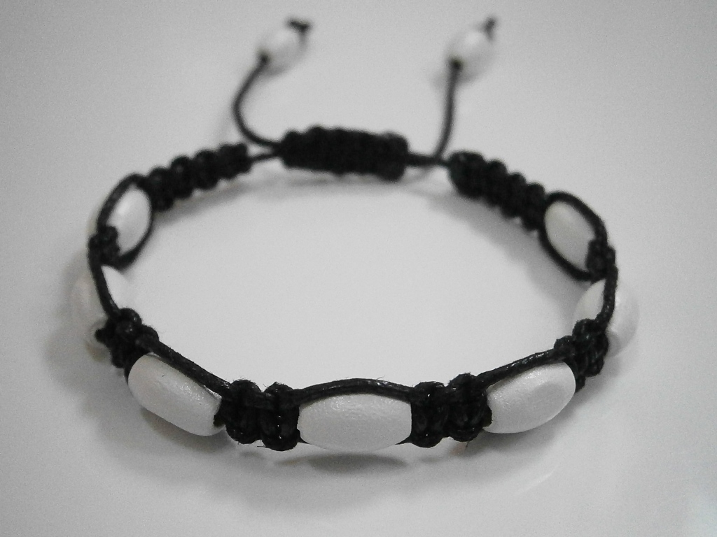 Shamballa náramek černobílý