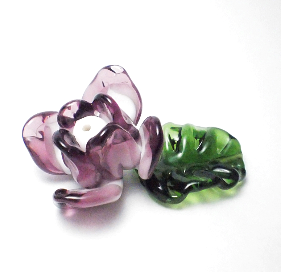 Vinutá skleněná perla 