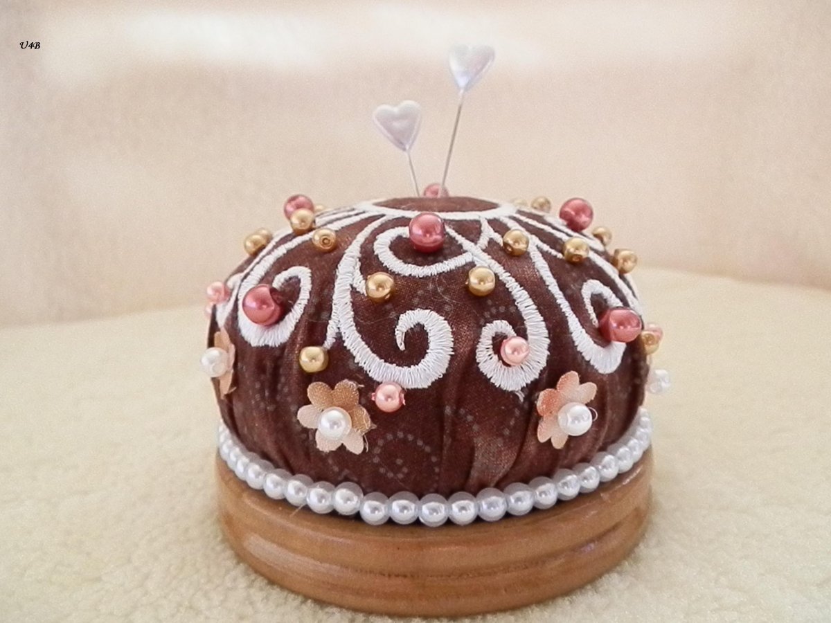 Jehelníček - Květy v trní