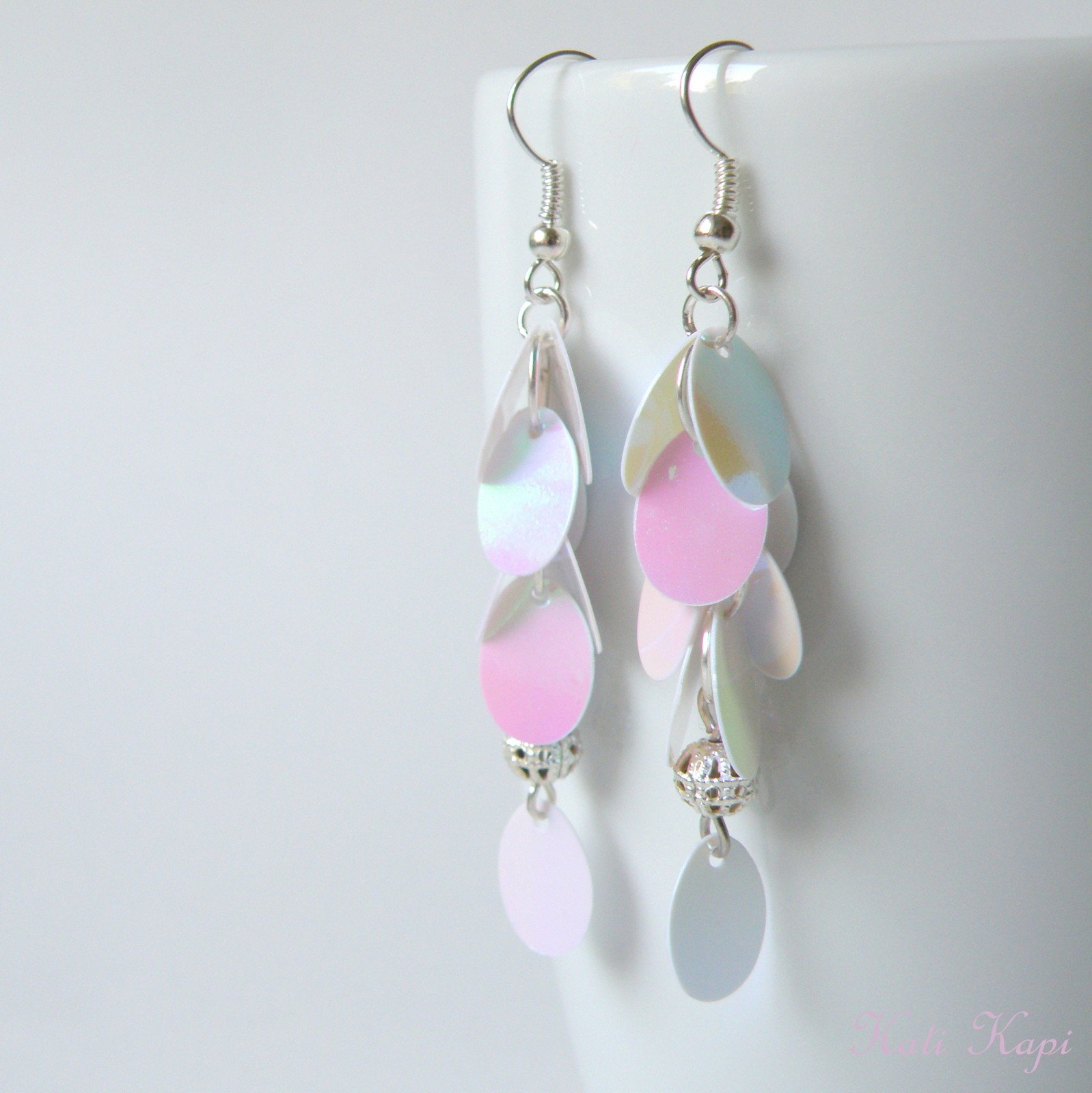 Jsme růžové, ale házíme odlesky do ...