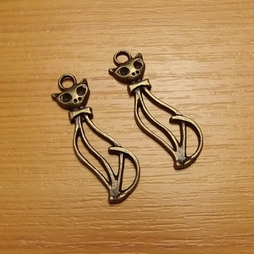 Kočička -  starobronz - 34mm x 12mm - 2 kusy