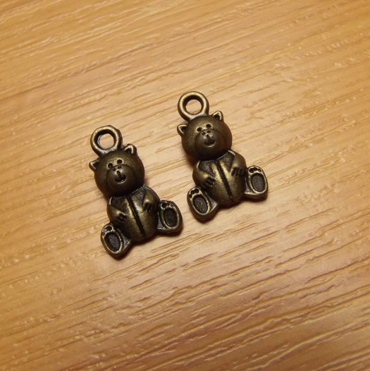 Méďa -  starobronz - 16mm x 10mm - 2 kusy