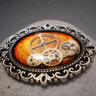 Oranžový steampunkový náhrdelník 