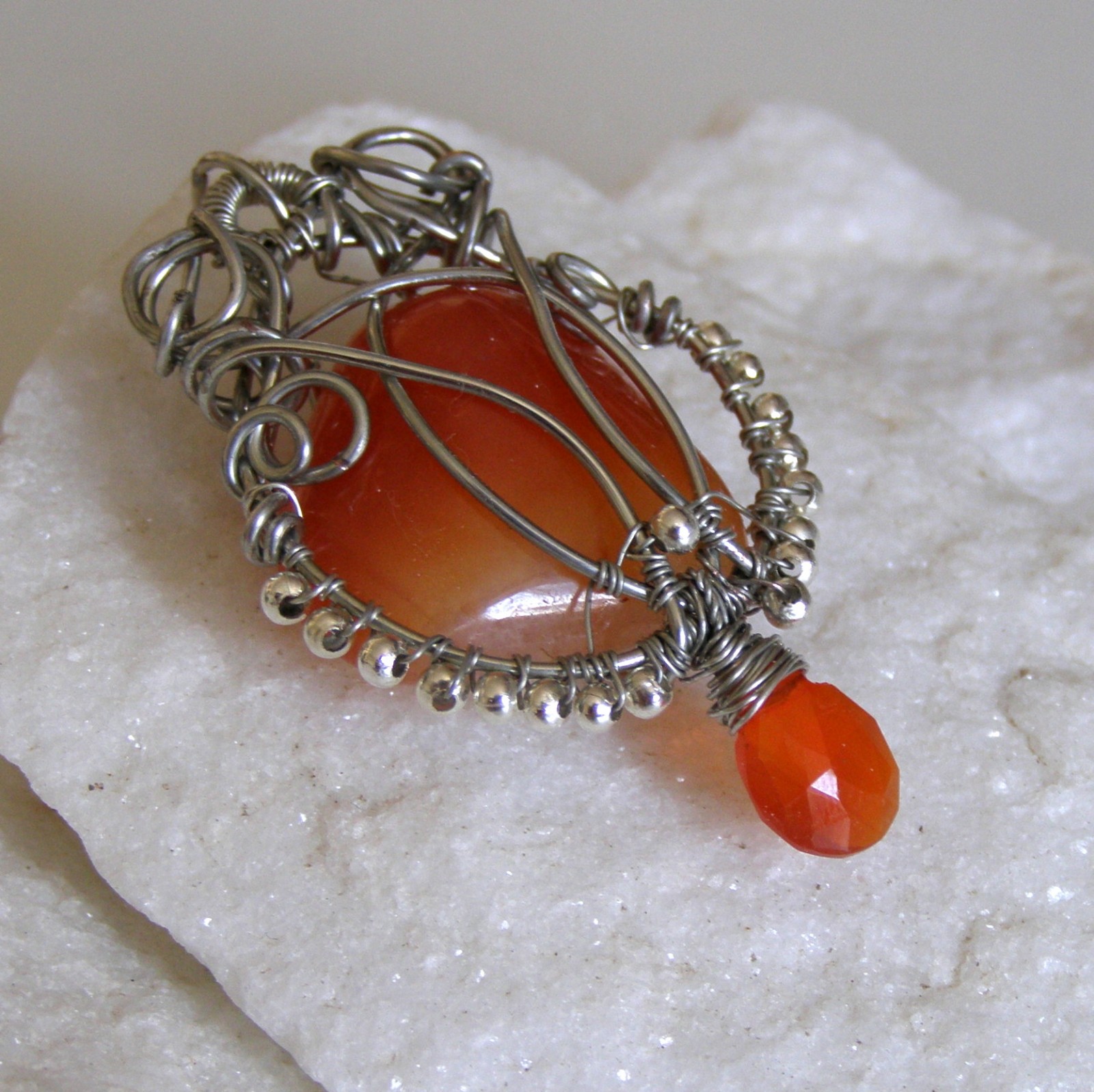 Ohnivý medajlon - karneol