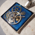 Modrý steampunkový náhrdelník III.