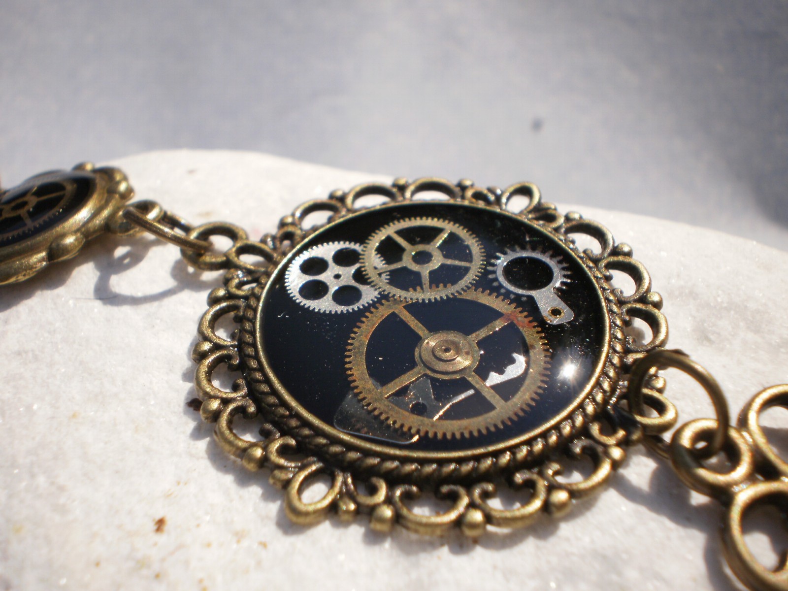 Černý steampunkový náhrdelník s klíčkem