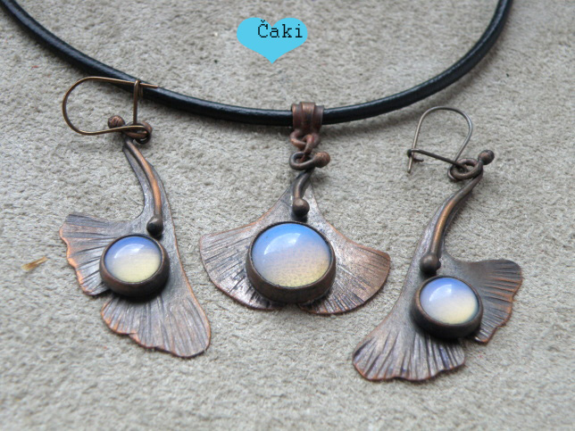 Souprava jinanová s opalitem