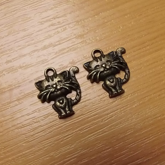 Kočička -  starobronz - 18mm x 17mm
