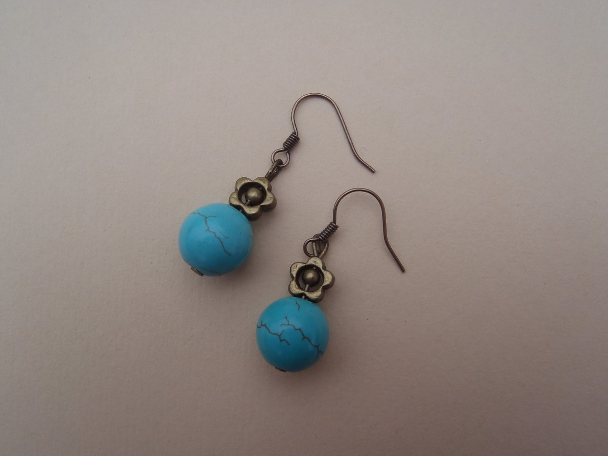 tyrkenit s kytičkou